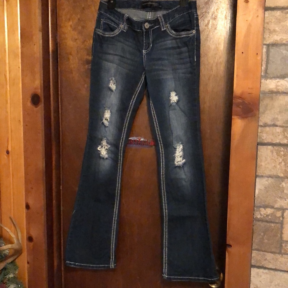 Twentyone black by Rue21 sz 5/6R distressed blue jeans